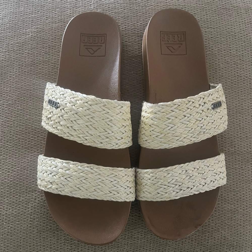 Reef Cushion Vista- Size 7